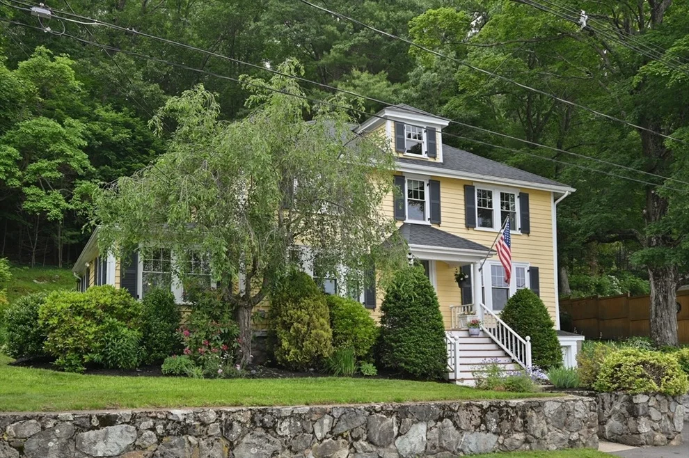 Unit for sale at 53 Lake St., Middleton, MA 01949