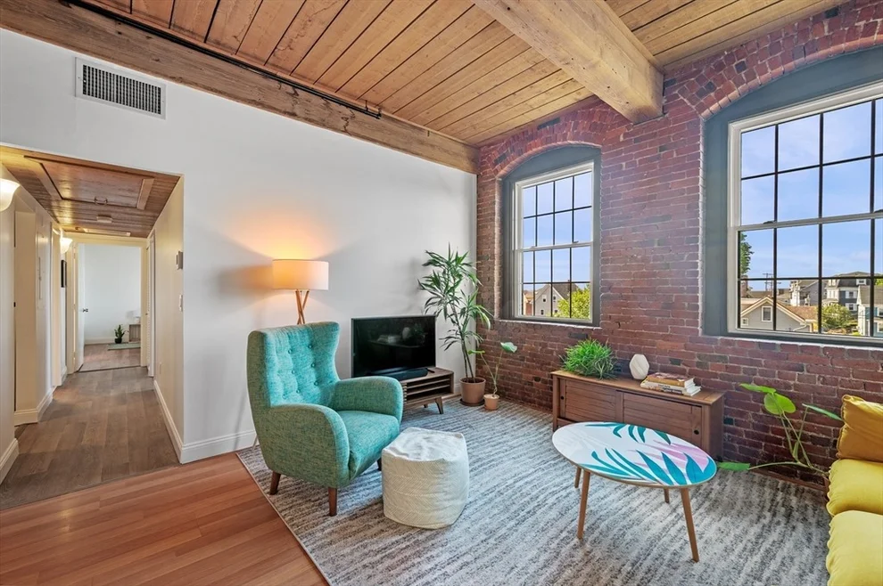 Unit for sale at 50 Rantoul St, Beverly, MA 01915