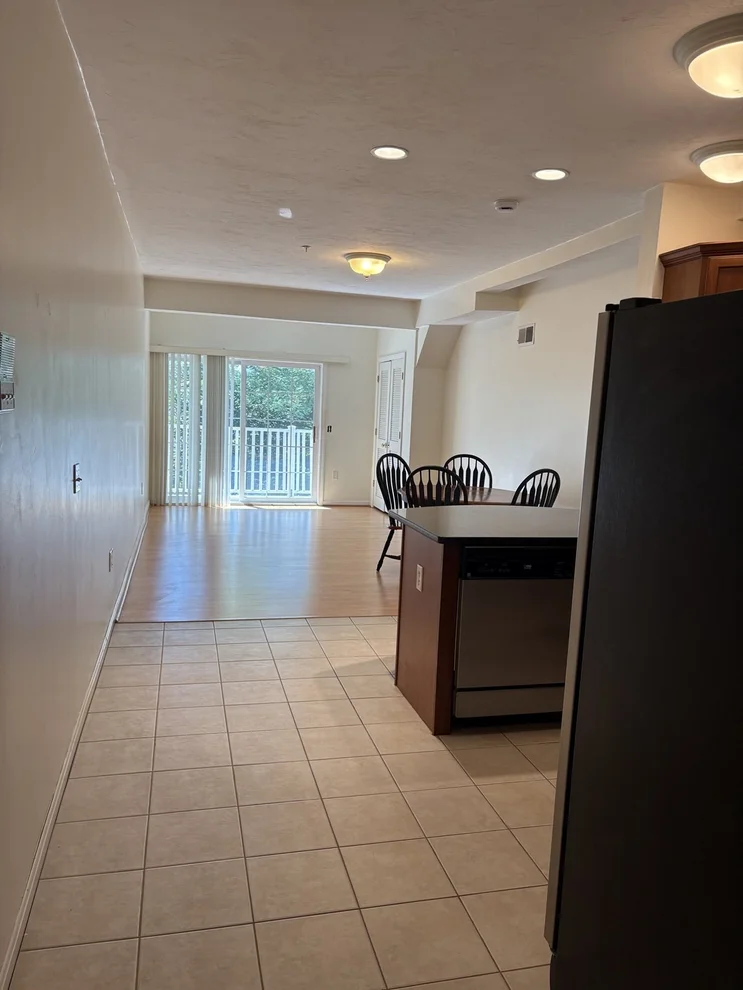 Unit for sale at 50 Adams St, Worcester, MA 01604
