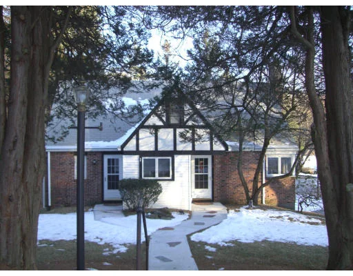 Unit for sale at 19 Pine Tree Dr, Worcester, MA 01609