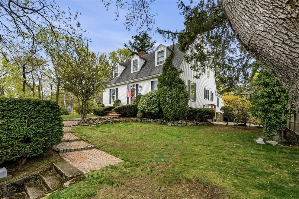 Unit for sale at 76 Green Street, Marblehead, MA 01945