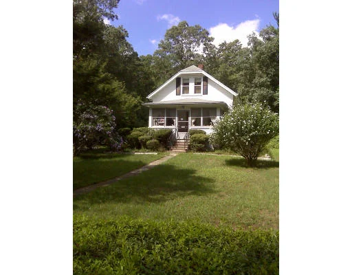 Unit for sale at 132 Braley Rd, Freetown, MA 02717