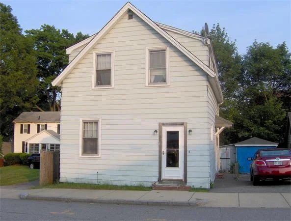 Unit for sale at 5 E Nichols St, Woburn, MA 01801