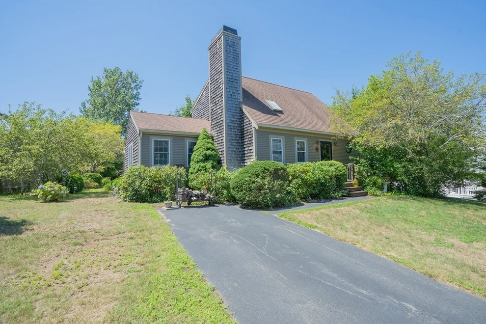 Unit for sale at 12 Henry Drive, Plymouth, MA 02360