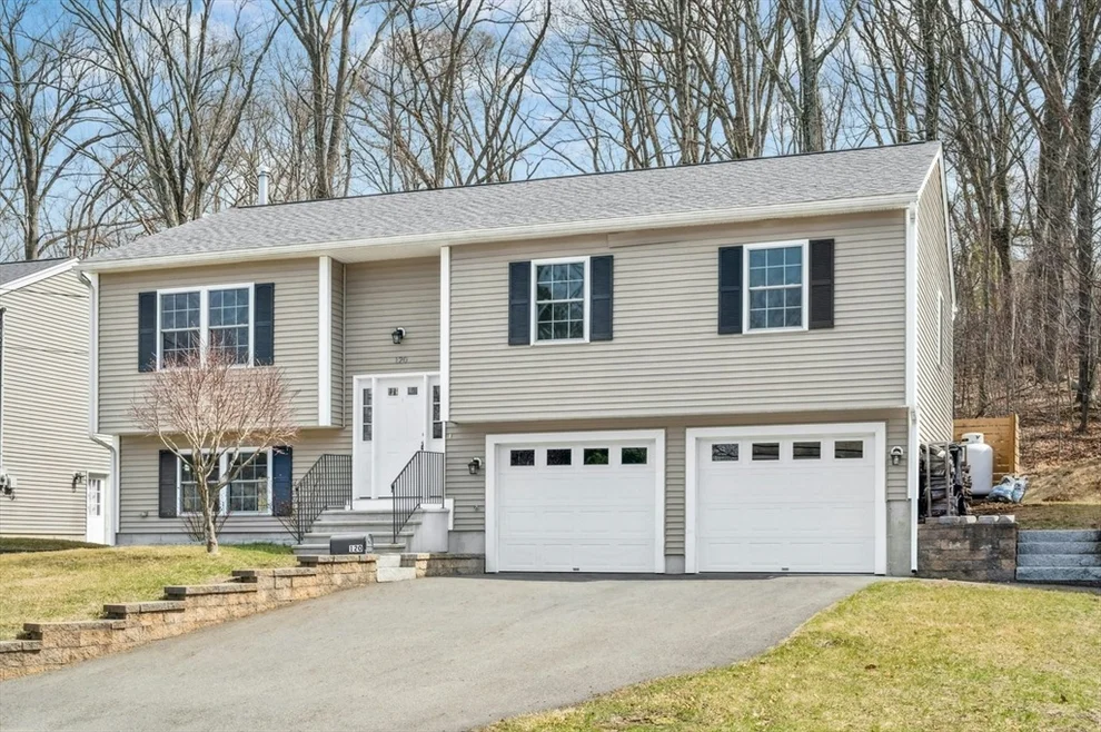 Unit for sale at 120 Indian Hill Rd, Worcester, MA 01606