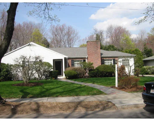 Unit for sale at 34 Gordon Rd, Newton, MA 02468