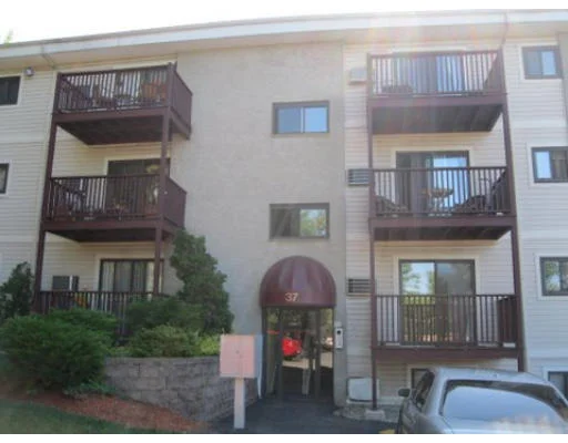 Unit for sale at 37 Hosmer St, Marlborough, MA 01752