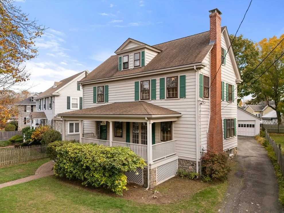 Unit for sale at 24 Orchard Cir, Swampscott, MA 01907