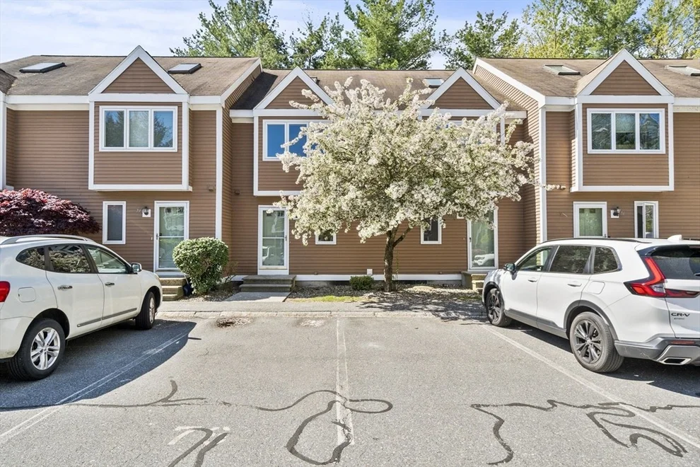 Unit for sale at 78 Steeplechase Ct, Haverhill, MA 01832