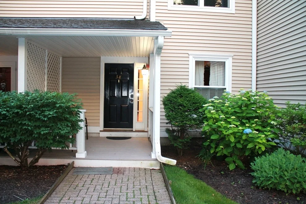 Unit for sale at 38 Hammond Place, Woburn, MA 01801