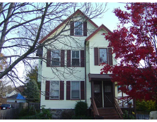 Unit for sale at 43 Baxter St, Melrose, MA 02176