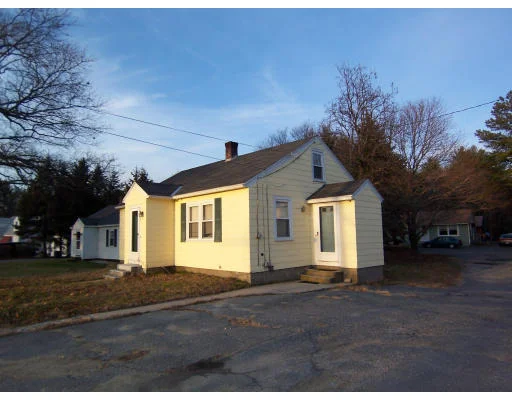 Unit for sale at 73 Pleasant Street, Lunenburg, MA 01462