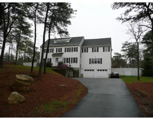 Unit for sale at 686 Ship Pond Rd, Plymouth, MA 02360