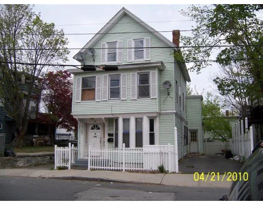 Unit for sale at 139 Franklin St, Lawrence, MA 01841