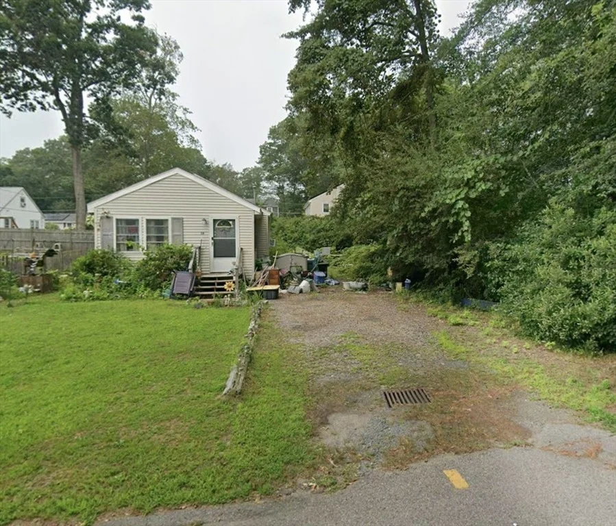 Unit for sale at 16 Holly Rd, Norton, MA 02766