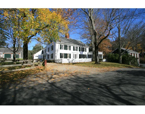 Unit for sale at 86 Philip St, Medfield, MA 02052