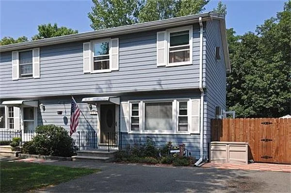 Unit for sale at 6 Christina Drive, Peabody, MA 01960
