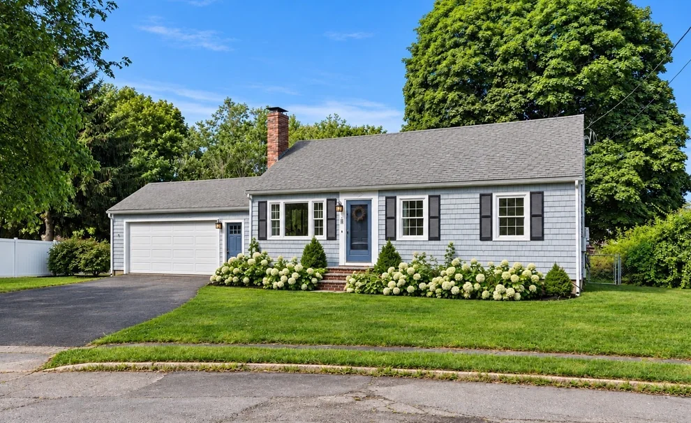 Unit for sale at 25 Chipman Road, Beverly, MA 01915