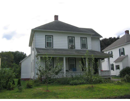 Unit for sale at 178 Island Rd, Northampton, MA 01060