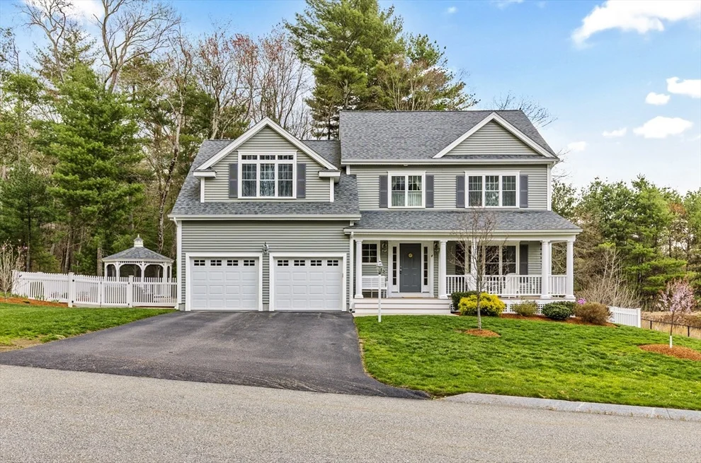 Unit for sale at 4 Brookmeadow Ln, Grafton, MA 01560