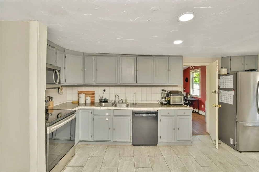 Unit for sale at 120 E Ashland St, Brockton, MA 02302