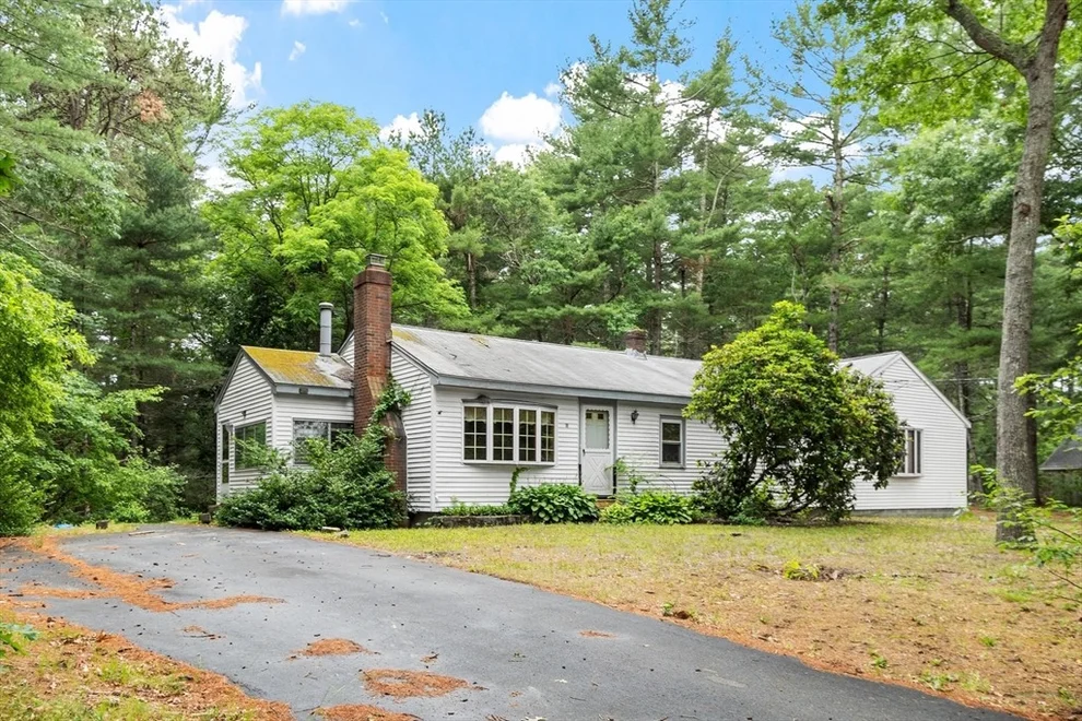 Unit for sale at 83 Mcclelland Rd, Halifax, MA 02338