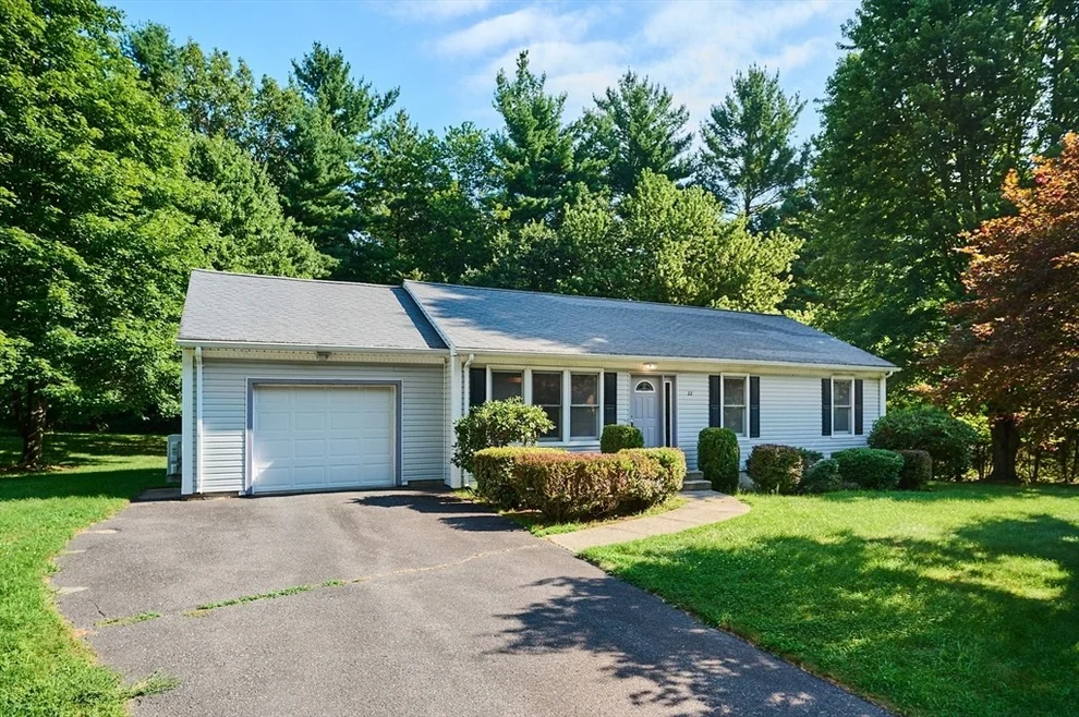 Unit for sale at 22 Gunn Rd Ext, Southampton, MA 01073