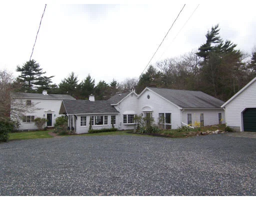 Unit for sale at 279 Delano, Marion, MA 02738