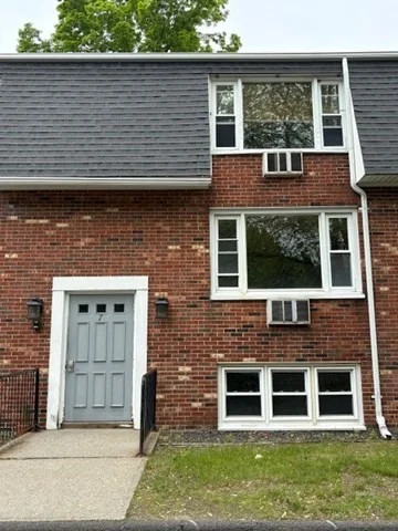 Unit for sale at 167 South St, Northampton, MA 01060