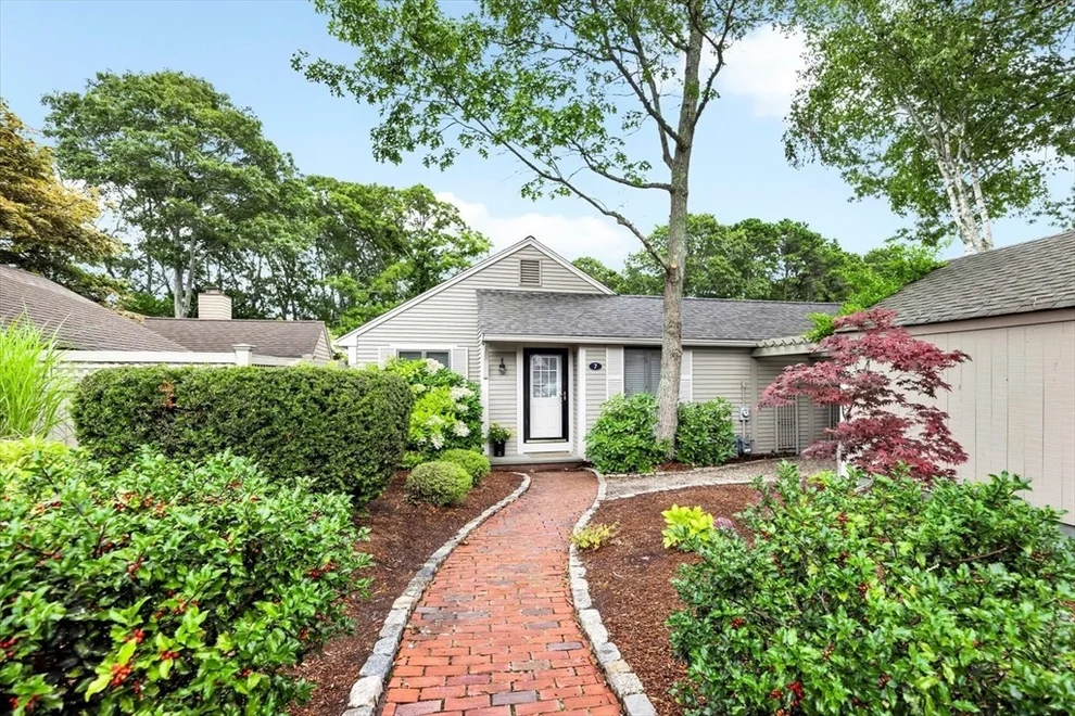 Unit for sale at 7 Brassie Way, Mashpee, MA 02649