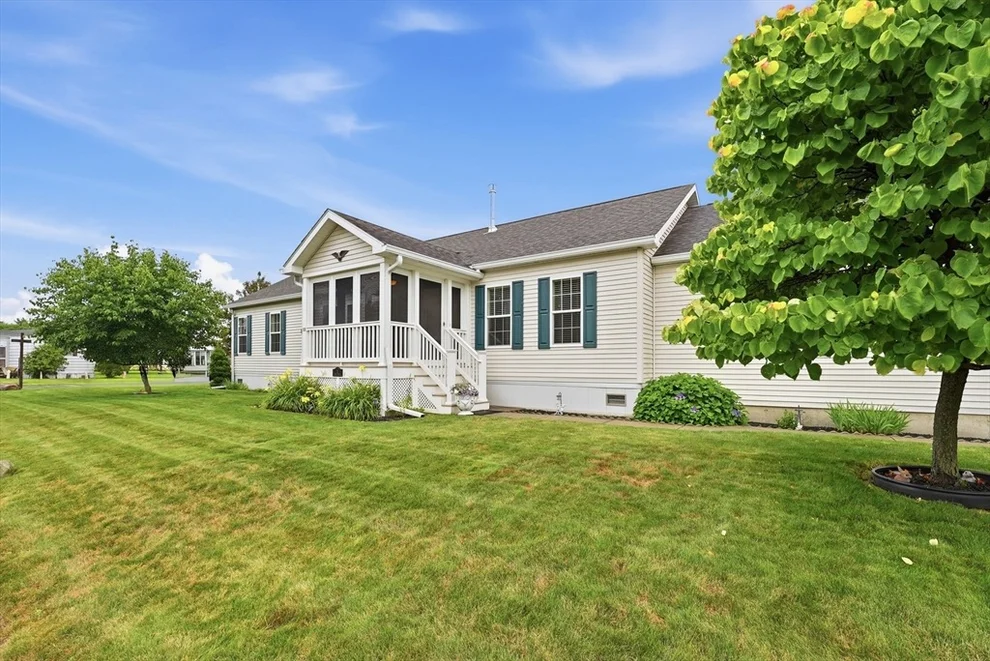 Unit for sale at 11 Carol Circle, Westfield, MA 01085