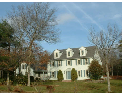 Unit for sale at 18 Rosewood Drive, Kingston, MA 02364