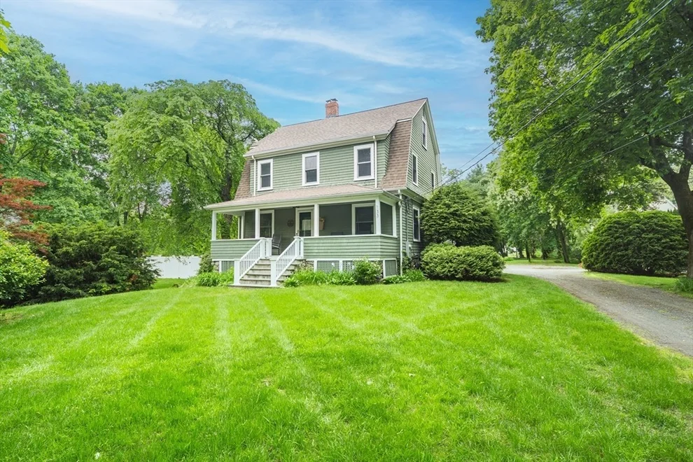 Unit for sale at 133 Bacon St, Natick, MA 01760