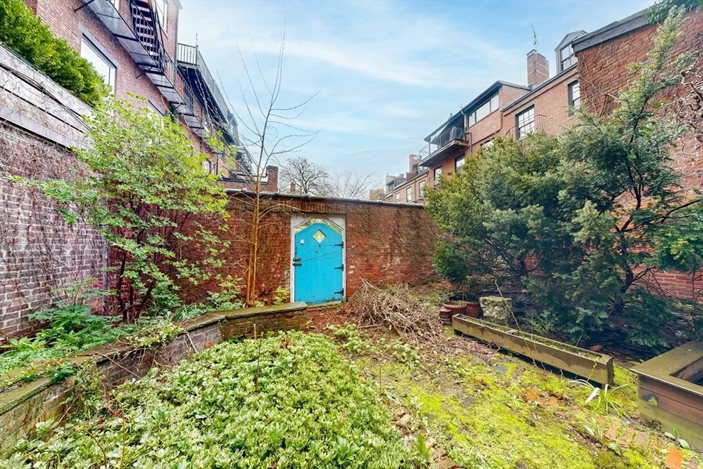 Unit for sale at 37 Mt Vernon St, Boston, MA 02108