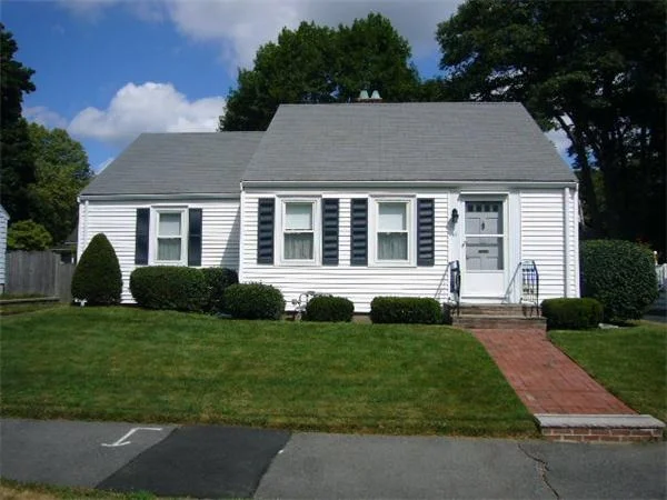 Unit for sale at 57 Dartmouth St., Lynn, MA 01904
