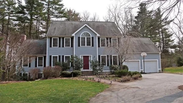 Unit for sale at 15 S Chelmsford Rd, Westford, MA 01886