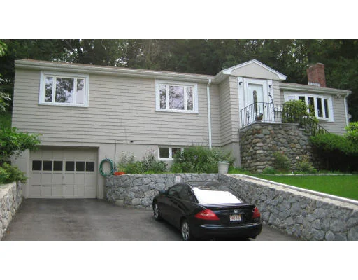 Unit for sale at 272 Winchester St, Newton, MA 02461