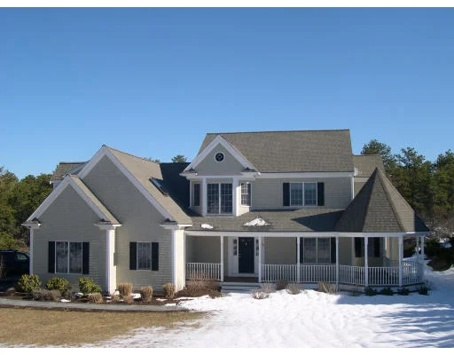 Unit for sale at 23 Gemini Rd, Mashpee, MA 02649