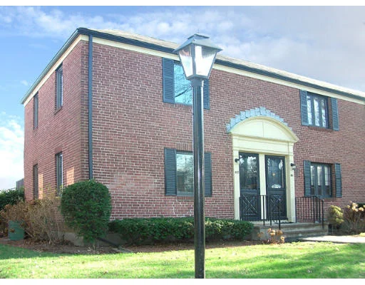 Unit for sale at 62 Pierce Road, Watertown, MA 02472