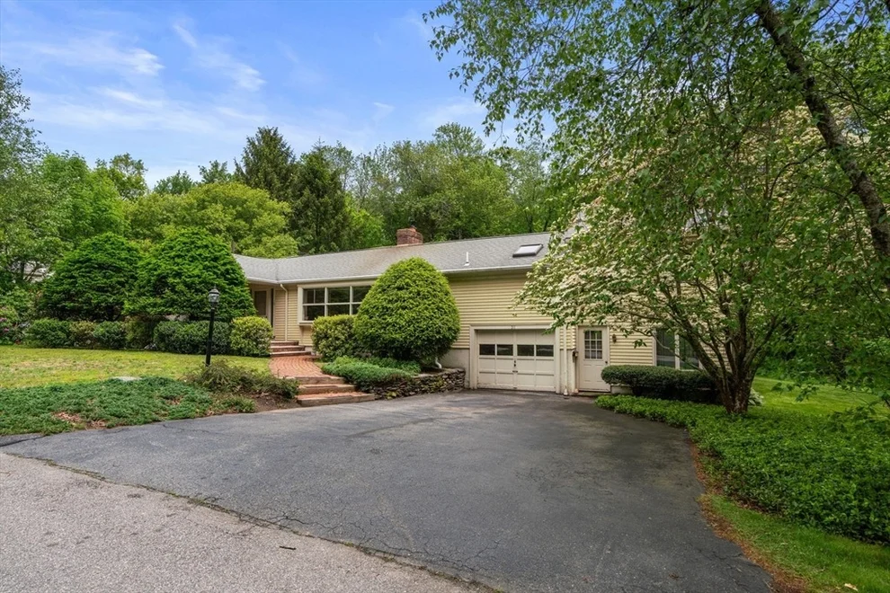 Unit for sale at 31 Millbrook Rd, Westwood, MA 02090
