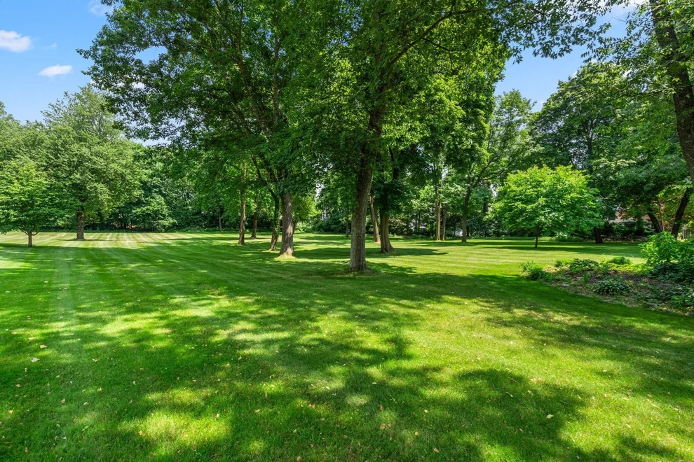 Unit for sale at 3 Suburban Rd, Worcester, MA 01602