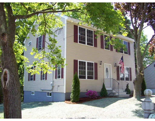 Unit for sale at 27 Superior Ave, Dracut, MA 01826