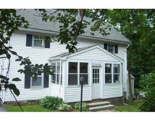 Unit for sale at 2 Evans, Woburn, MA 01801