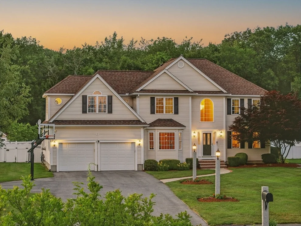 Unit for sale at 9 Loon Way, Westford, MA 01886