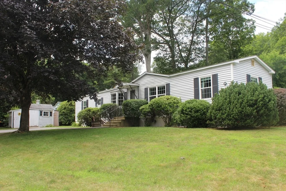 Unit for sale at 6 Mason Street, Pepperell, MA 01463