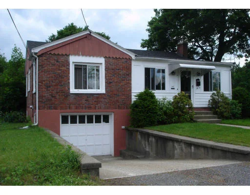 Unit for sale at 44 Kirk St, Winchester, MA 01890