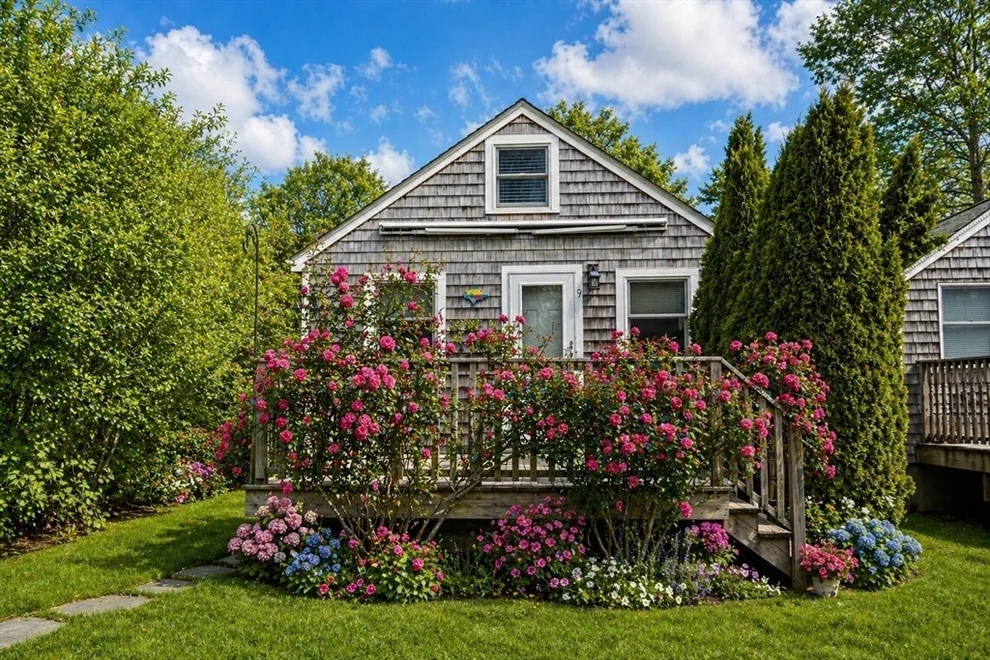Unit for sale at 17 Shore Rd, Truro, MA 02666