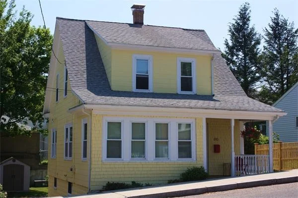 Unit for sale at 80 Westwood Rd, Medford, MA 02155