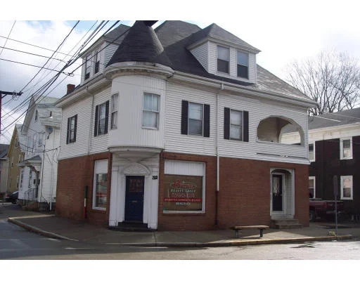 Unit for sale at 260-262 Adams St, Newton, MA 02458