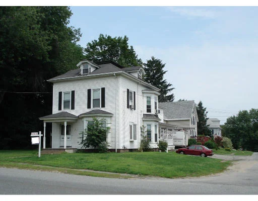 Unit for sale at 186 Salem St, Haverhill, MA 01835